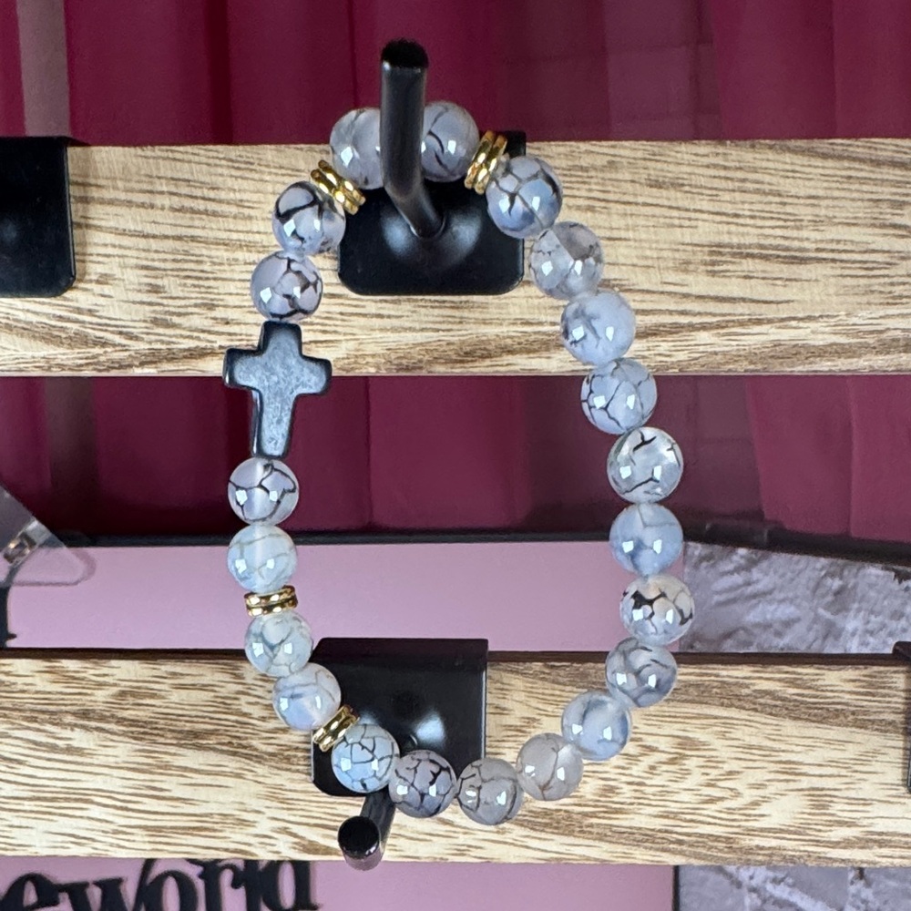 Elegant Beaded Bracelet with Cross Charm